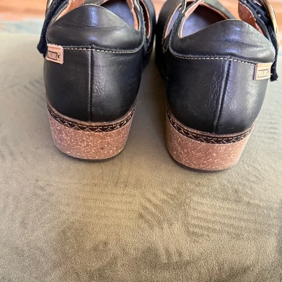 Pikolinos Granada Mary Jane, Black - Picture 10 of 14